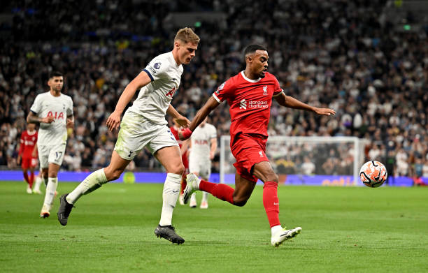 竞争对手的 竞争对手的