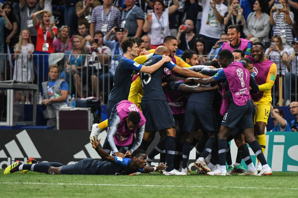 巴萨合同 巴萨合同