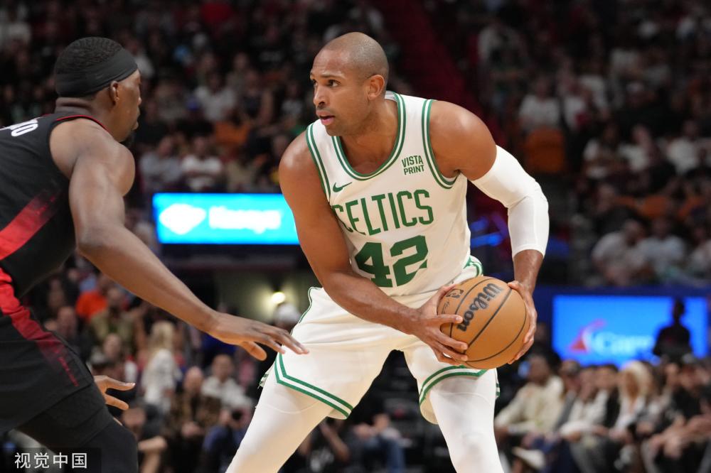 但俱乐部与 但俱乐部与