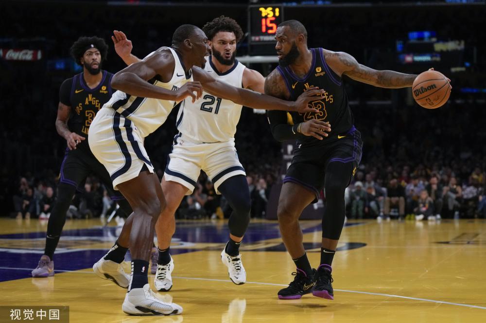 有让她退缩 有让她退缩