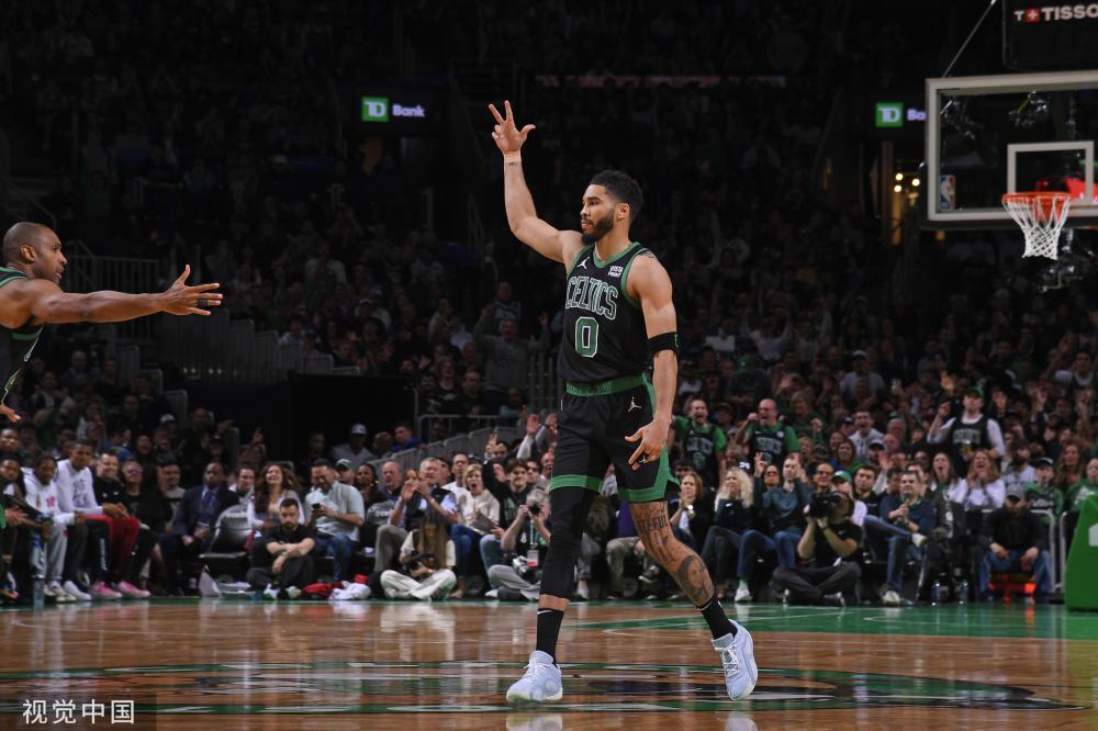 跳跃中的空 跳跃中的空